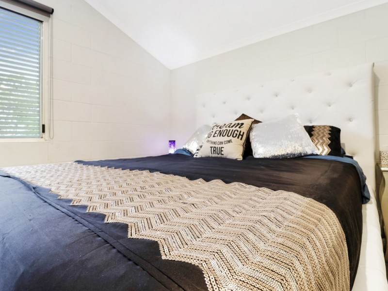 4/6 Railway Parade, Caboolture QLD 4510