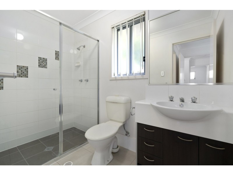 12/6-8 Petrie St, Petrie QLD 4502