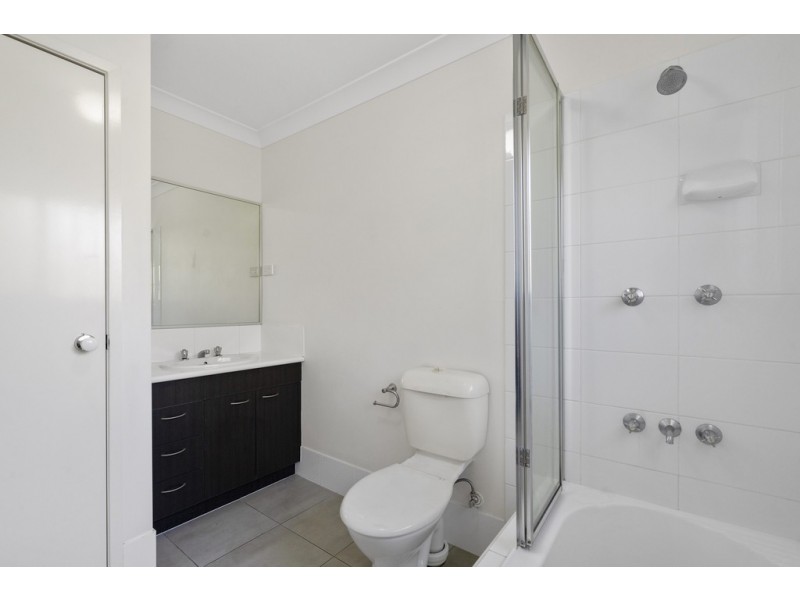 12/6-8 Petrie St, Petrie QLD 4502