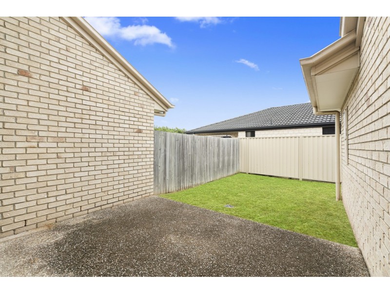 43 McAndrew Street, Caboolture QLD 4510