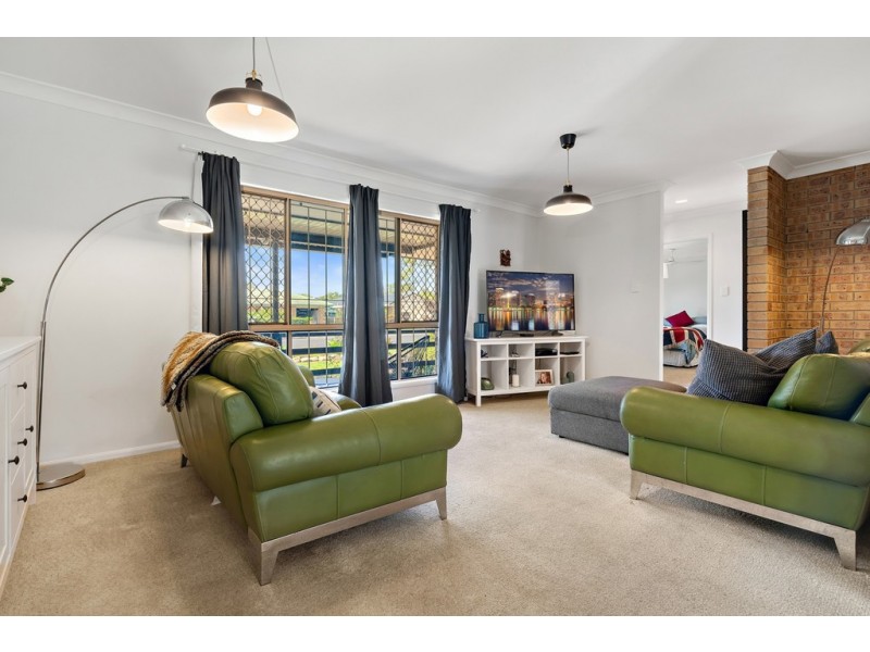 29 Kunde St, Beachmere QLD 4510