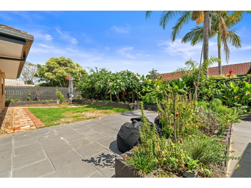 29 Kunde St, Beachmere QLD 4510