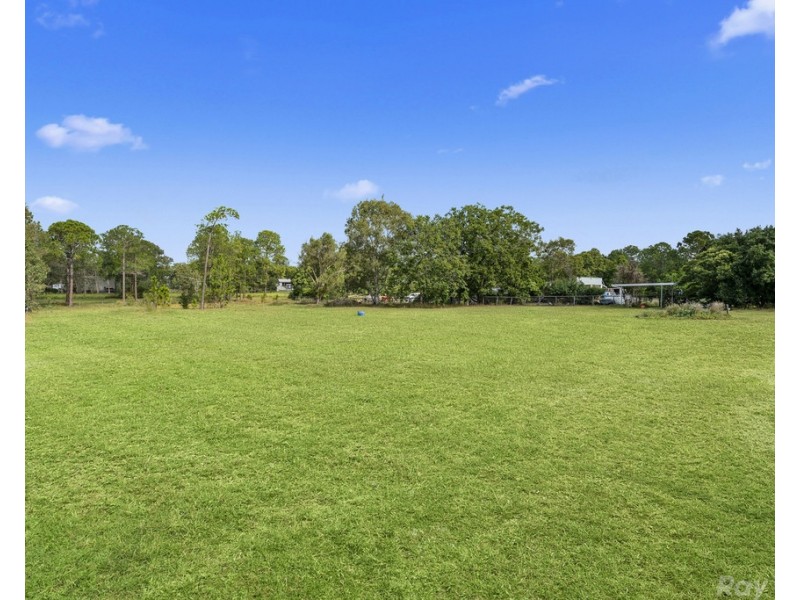 94 Wain Rd, Burpengary QLD 4505