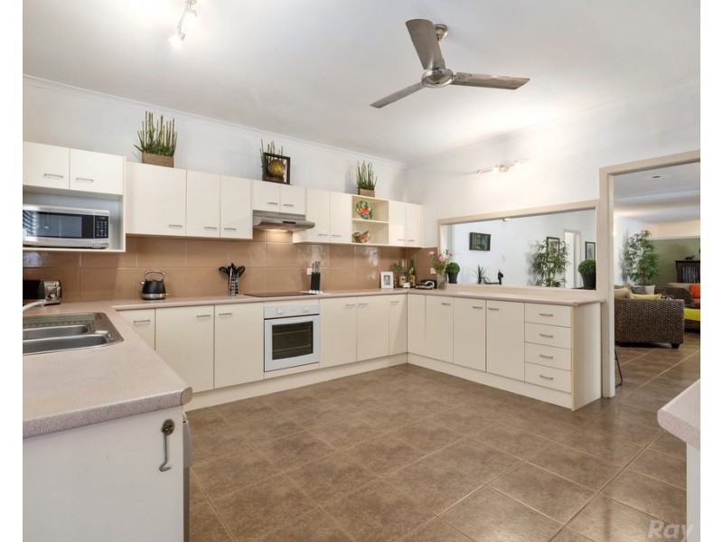 94 Wain Rd, Burpengary QLD 4505