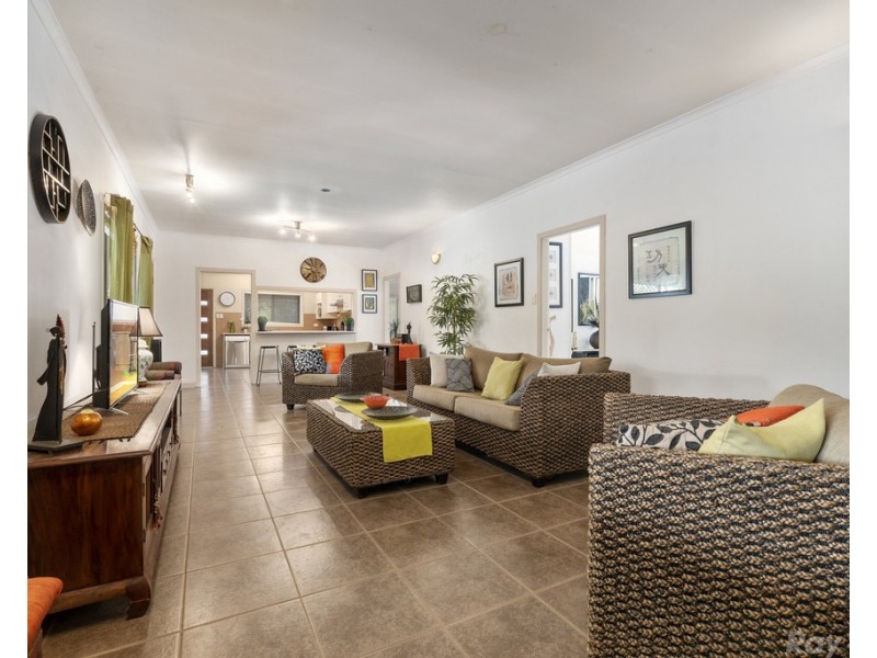 94 Wain Rd, Burpengary QLD 4505