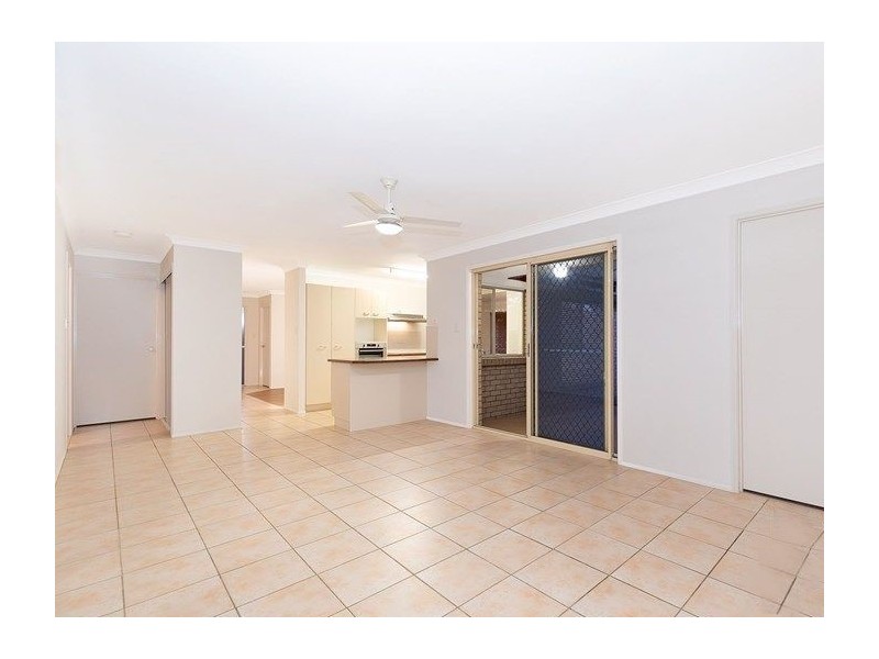 10 Waratah Way, Morayfield QLD 4506