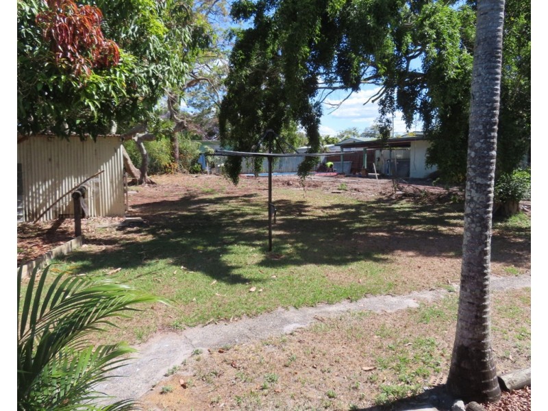 82 Ningi Esplanade, Ningi QLD 4511