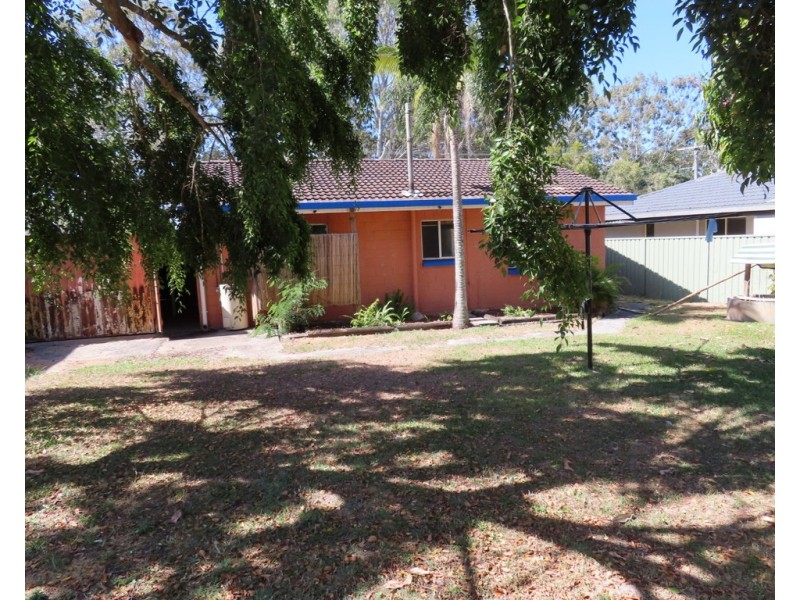 82 Ningi Esplanade, Ningi QLD 4511