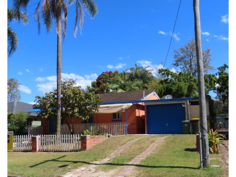 82 Ningi Esplanade, Ningi QLD 4511