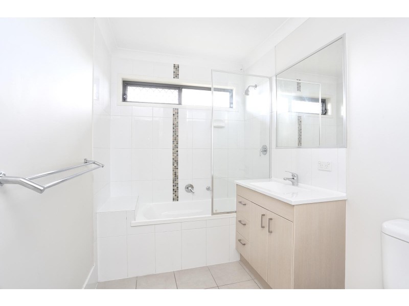 2/4 Tango Street, Caboolture QLD 4510