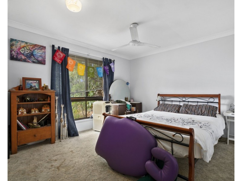 50 Kirkcaldy St, Morayfield QLD 4506