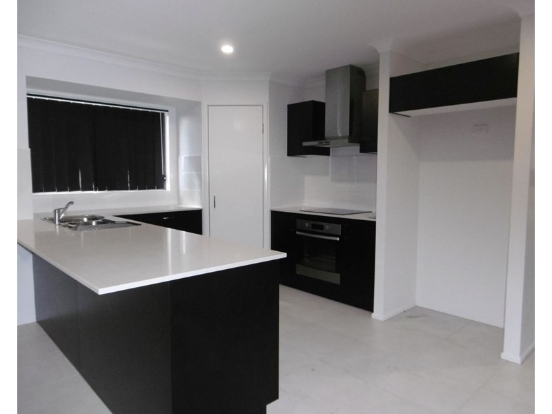 10 Arcadia Court, Upper Caboolture QLD 4510