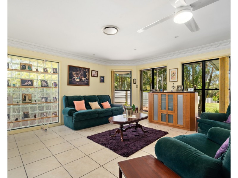 13-15 Aidan Crescent, Elimbah QLD 4516