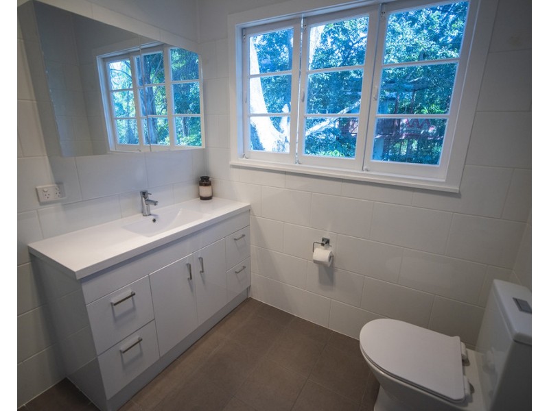 14 Glenrosa Road, Red Hill QLD 4059