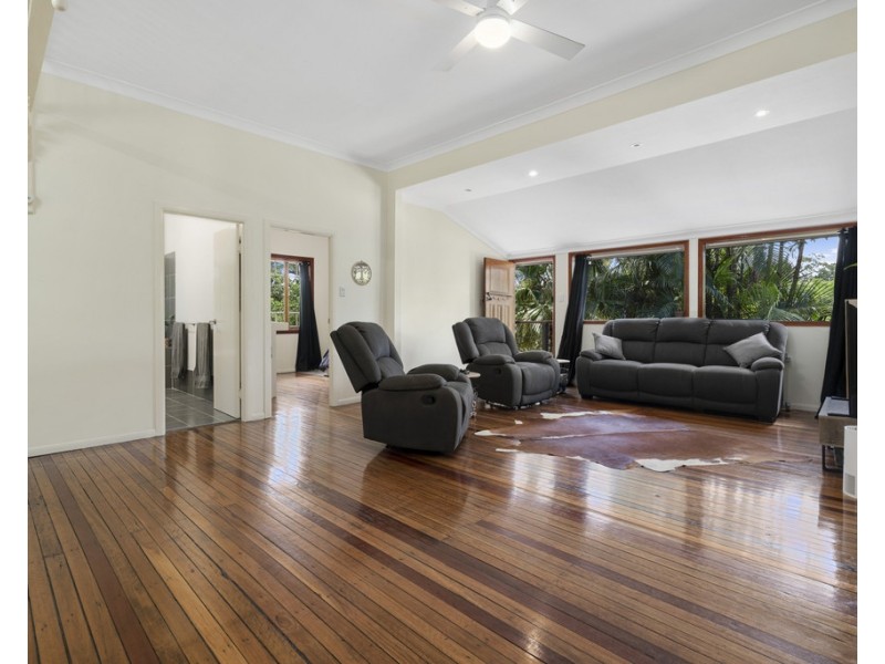 2-4 Coronation Drive, Elimbah QLD 4516