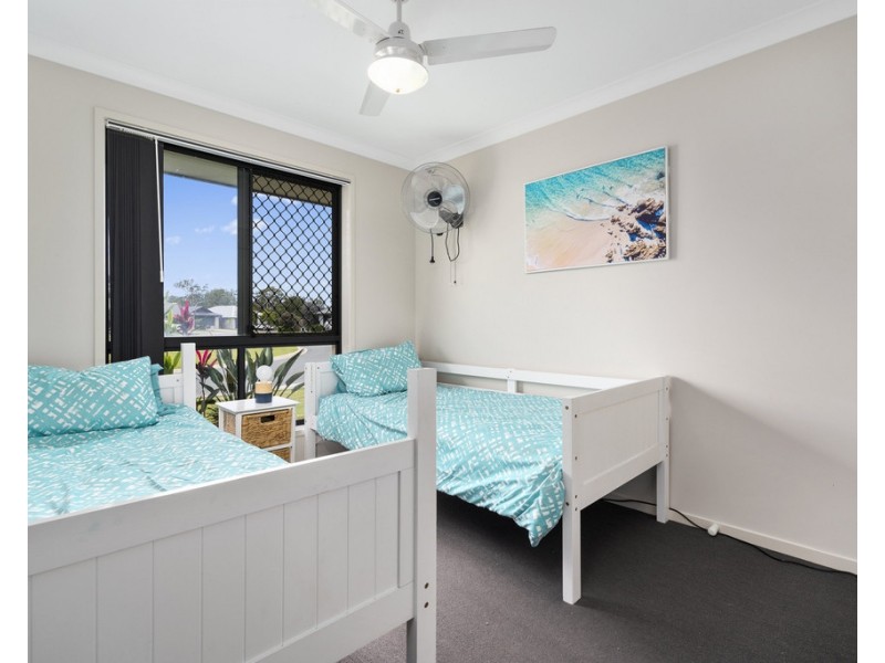 8 Mendrina Cl, Caboolture QLD 4510