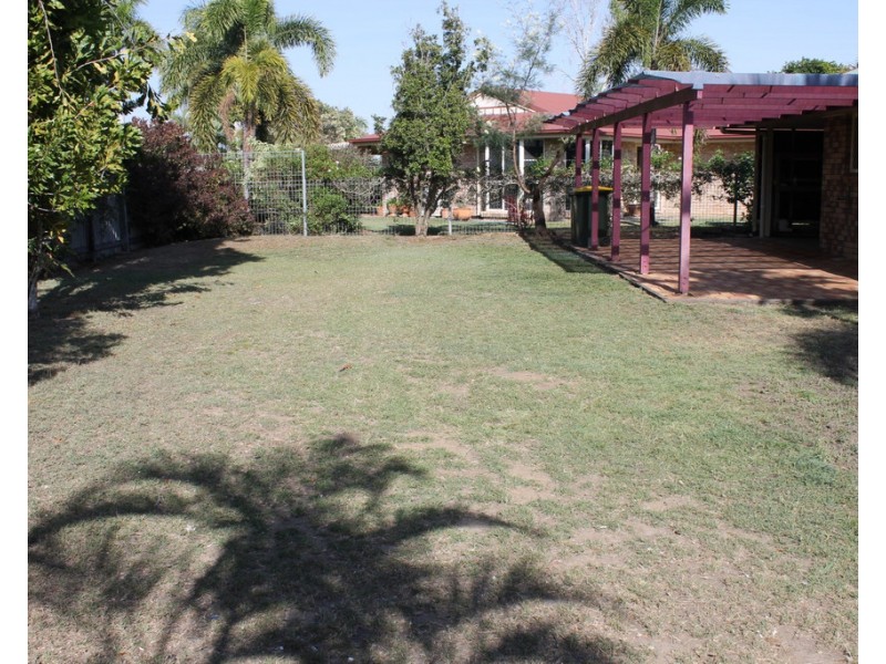 12 Banksia Place ( North Rockhampton ), Kawana QLD 4701