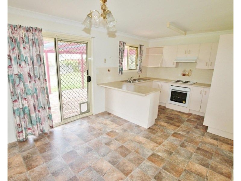 12 Banksia Place ( North Rockhampton ), Kawana QLD 4701