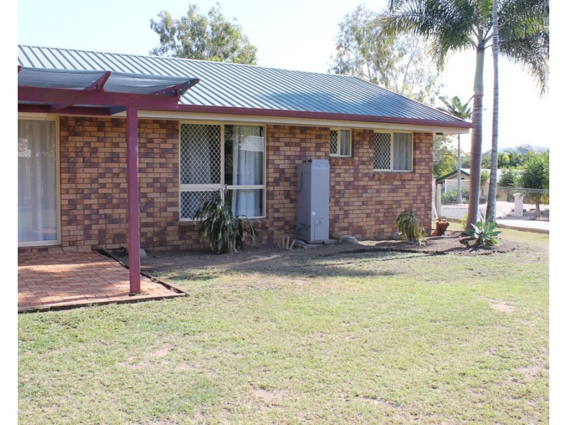 12 Banksia Place ( North Rockhampton ), Kawana QLD 4701