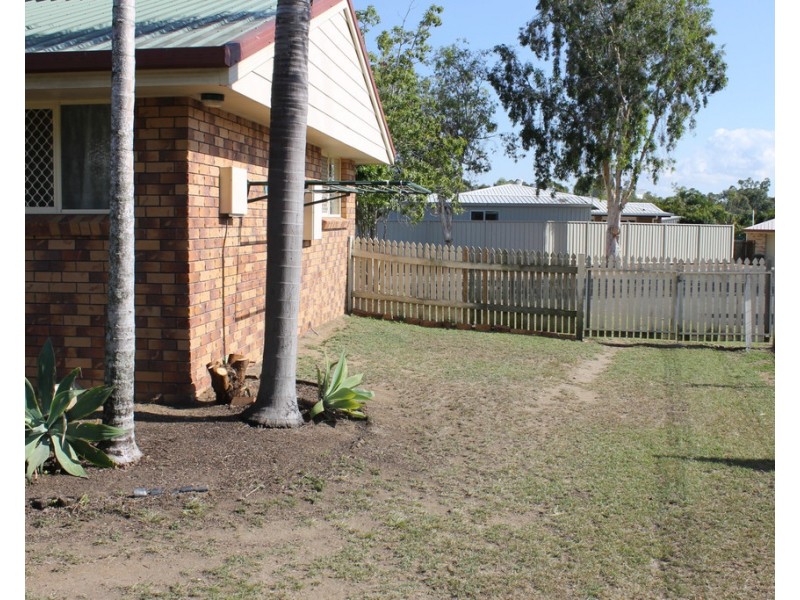 12 Banksia Place ( North Rockhampton ), Kawana QLD 4701