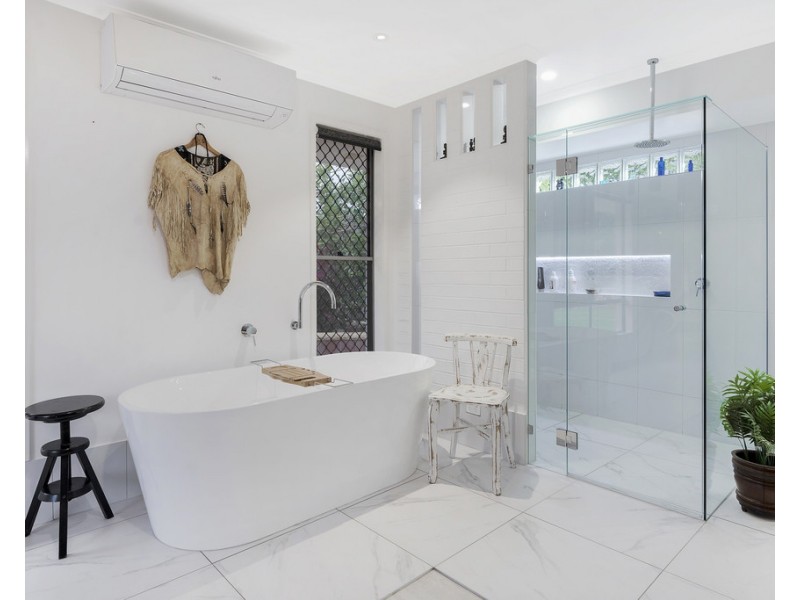 51 Hargrave St, Morayfield QLD 4506