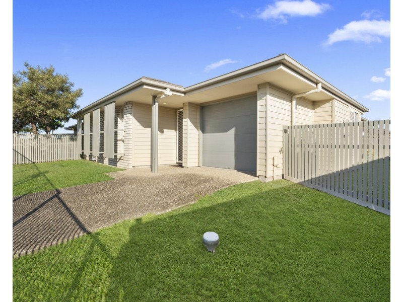 2/58 Waterfern Drive, Caboolture QLD 4510