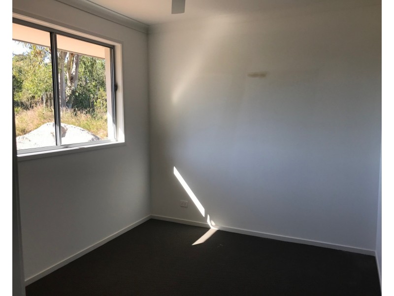 65 Hall Road, Elimbah QLD 4516