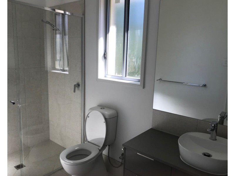 65 Hall Road, Elimbah QLD 4516