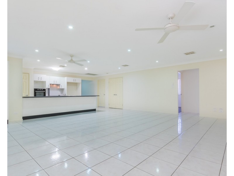 6 Huron Place, Narangba QLD 4504