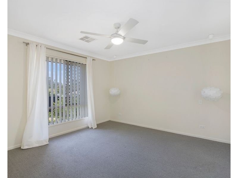 6 Huron Place, Narangba QLD 4504