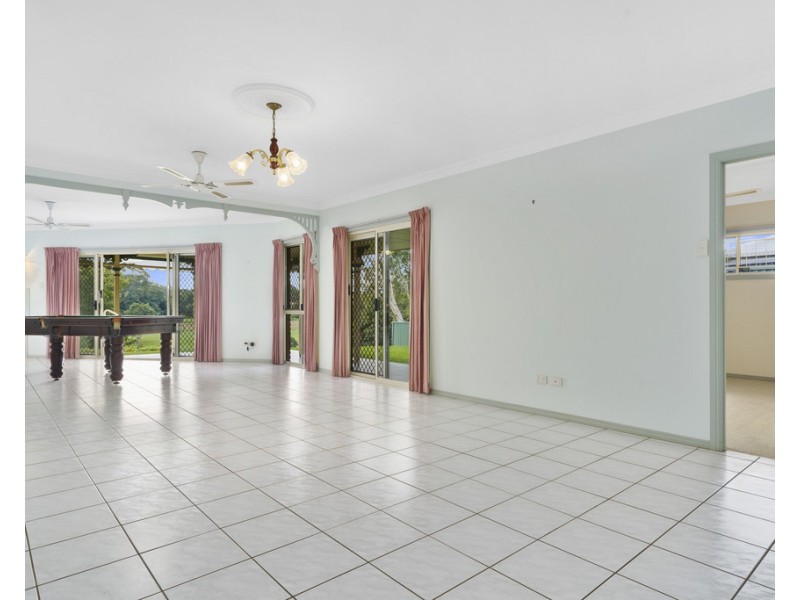 17 Mainsail Drive, Caboolture South QLD 4510