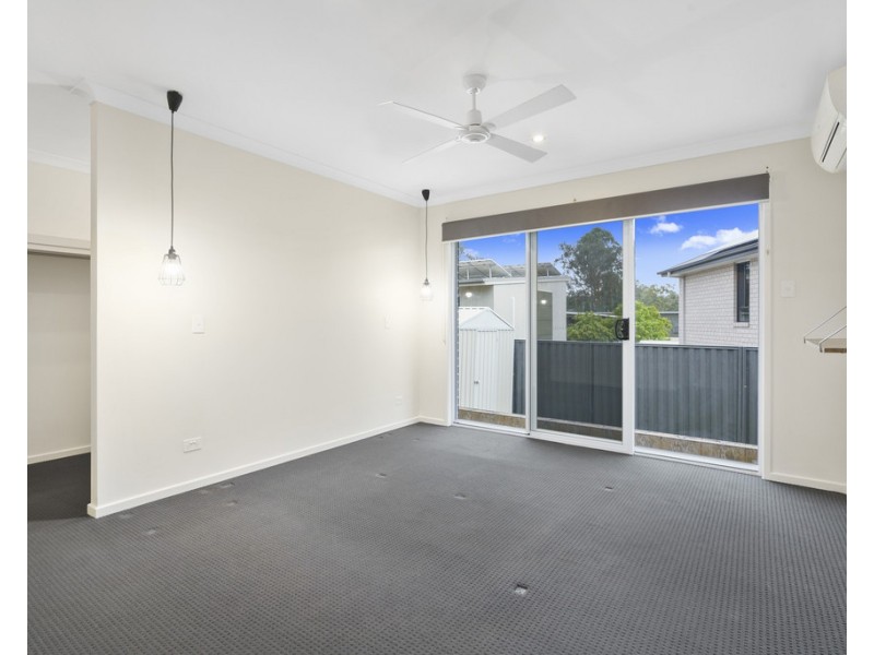 2 Adele Close, Morayfield QLD 4506