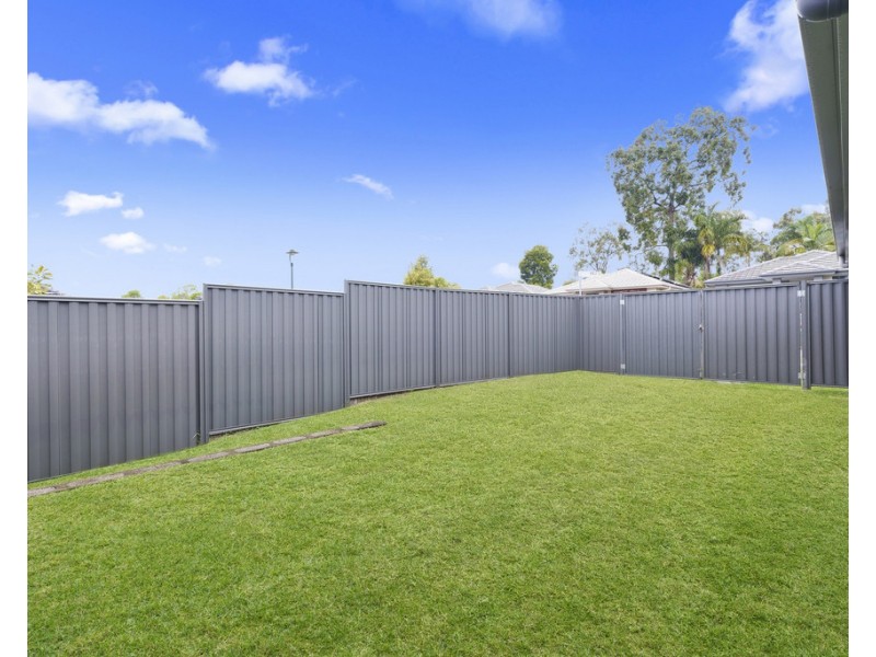 2 Adele Close, Morayfield QLD 4506