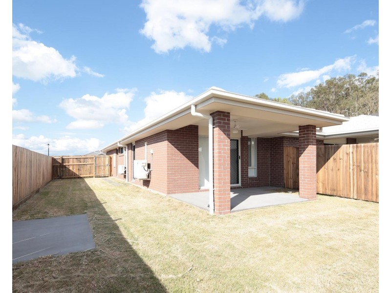 1and2/91 Tempest Circuit, Redbank Plains QLD 4301