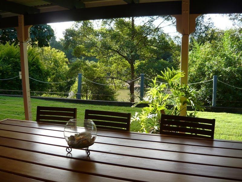 107 Pauls Rd, Upper Caboolture QLD 4510