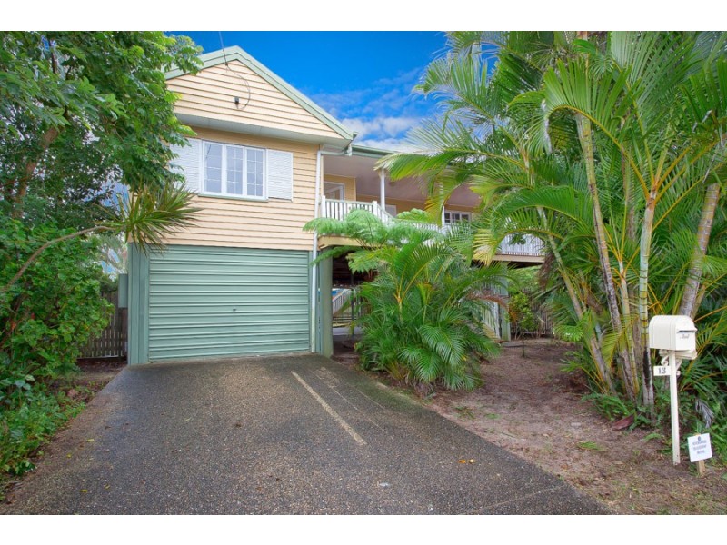 13 Dwyer St, Beachmere QLD 4510