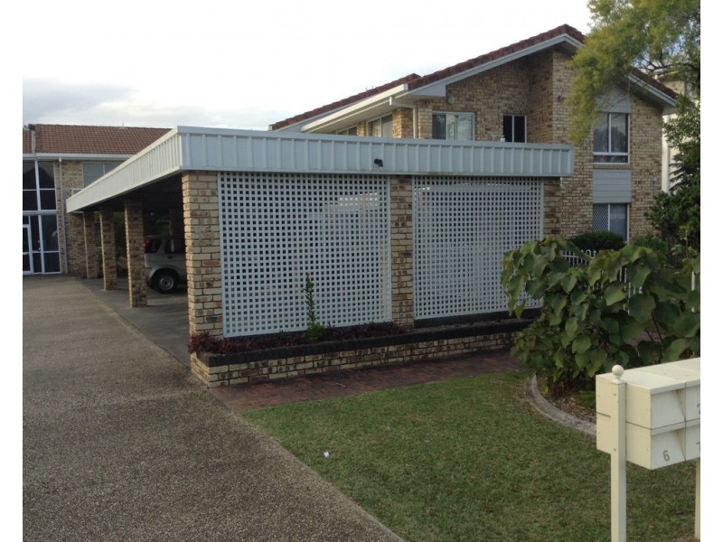 1/19 Lower King Street, Caboolture QLD 4510