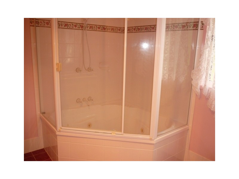 28-30 Birdwood Pl, Elimbah QLD 4516