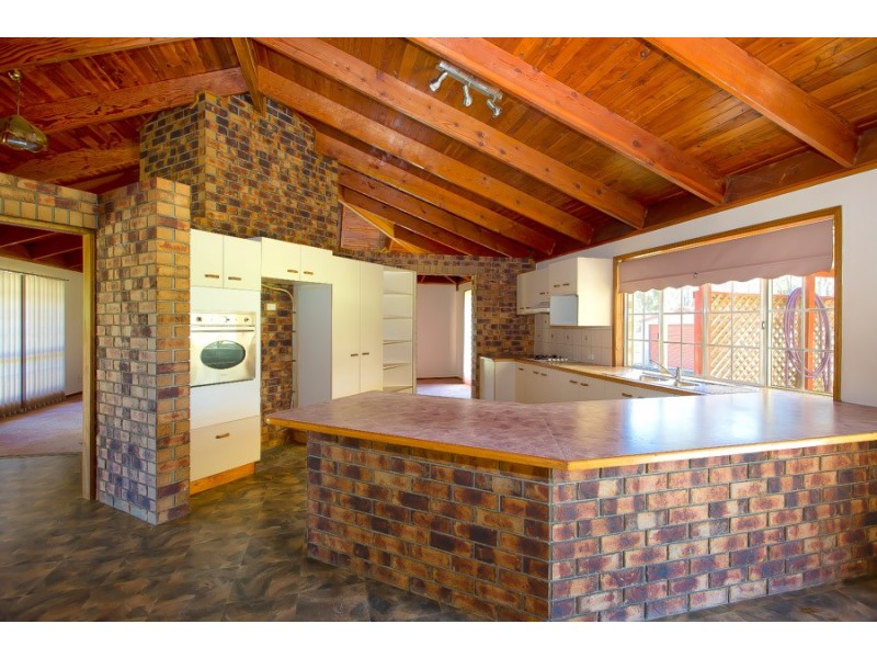 473 Oakey Flat Road, Morayfield QLD 4506