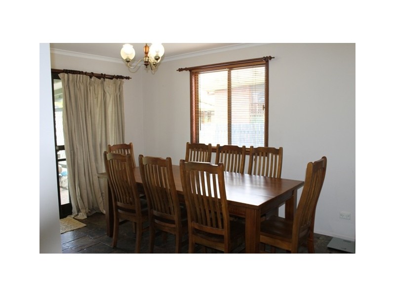 13 Lindwall St, Caboolture QLD 4510