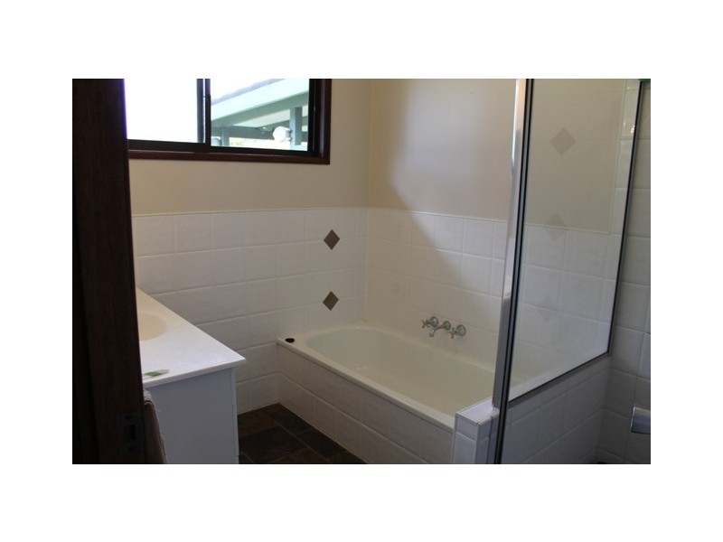 13 Lindwall St, Caboolture QLD 4510