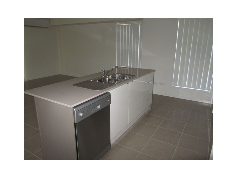 17 Keast St, Caboolture QLD 4510