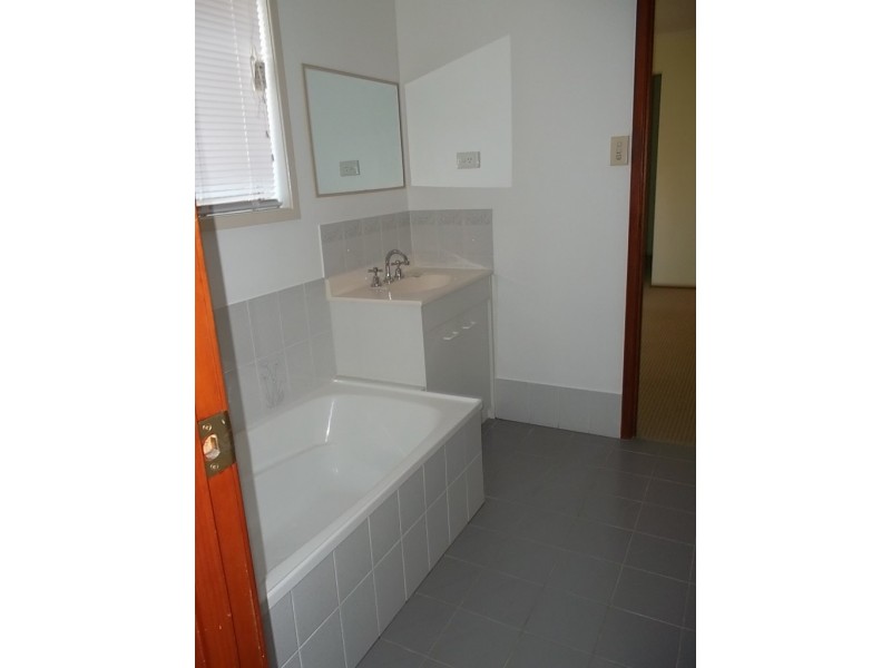 15 Lina Street, Morayfield QLD 4506