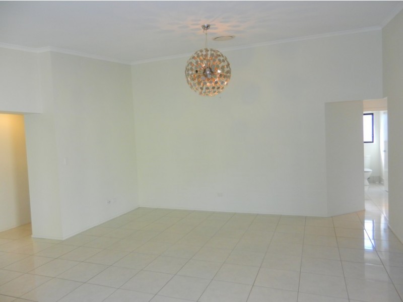 2 Shanti Lane, Morayfield QLD 4506