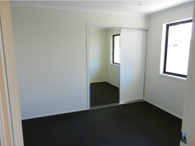 2 Shanti Lane, Morayfield QLD 4506