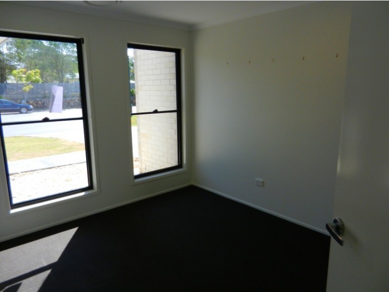 2 Shanti Lane, Morayfield QLD 4506