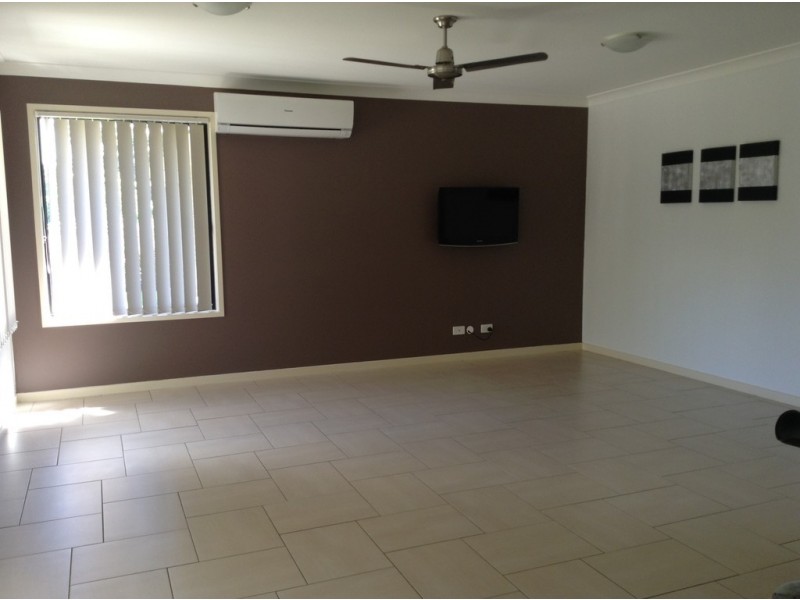 189 Caboolture River Rd, Morayfield QLD 4506