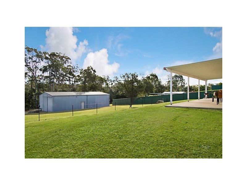 33-35 Burgundy Dr, Morayfield QLD 4506