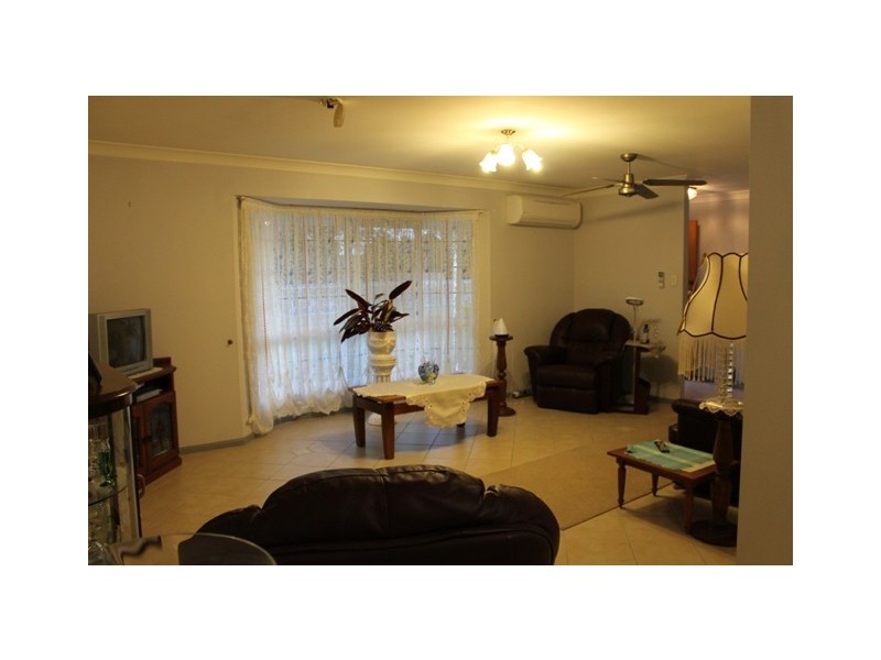 40-42 Fleet St, Burpengary QLD 4505