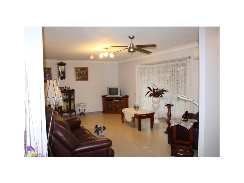 40-42 Fleet St, Burpengary QLD 4505